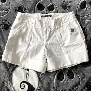 NEW Womens Gap Shorts